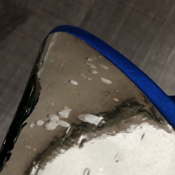 Platform Heel Satin Slingbacks - Picture 5 of 6